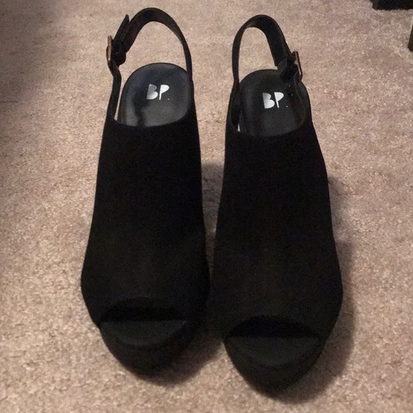 Wedges - Picture 2 of 5